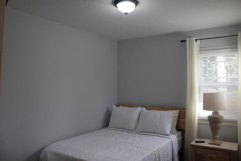 ☆The Oasis In Murray Hill☆ -Sleeps 8- Wifi- Cozy Jacksonville Exterior foto
