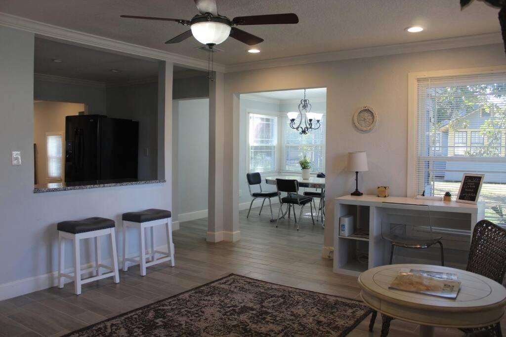☆The Oasis In Murray Hill☆ -Sleeps 8- Wifi- Cozy Jacksonville Exterior foto
