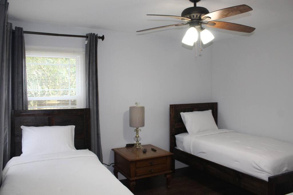 ☆The Oasis In Murray Hill☆ -Sleeps 8- Wifi- Cozy Jacksonville Exterior foto