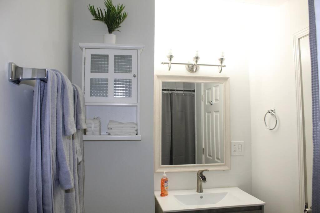 ☆The Oasis In Murray Hill☆ -Sleeps 8- Wifi- Cozy Jacksonville Exterior foto